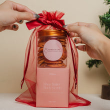 Load image into Gallery viewer, Bathtender × Reakella | Christmas Indulgence Set [Set of 5]
